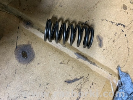 ФОТО Пружина клапана для Audi (Ауди) Q5 I 8R (08-17) Київ