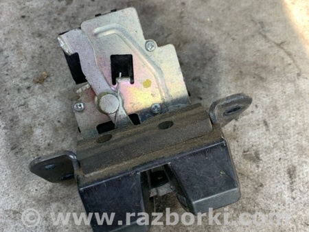 ФОТО Замок багажника для Hyundai ix35 I LM/EL Tucson (10-17) Київ