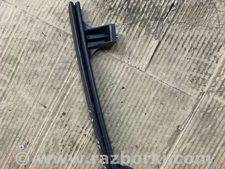 ФОТО Направляющая стекла задняя левая для Hyundai ix35 I LM/EL Tucson (10-17) Київ