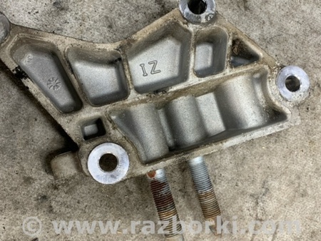 ФОТО Кронштейн для Hyundai ix35 I LM/EL Tucson (10-17) Київ