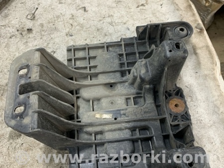 ФОТО Площадка под аккумулятор для Hyundai ix35 I LM/EL Tucson (10-17) Київ