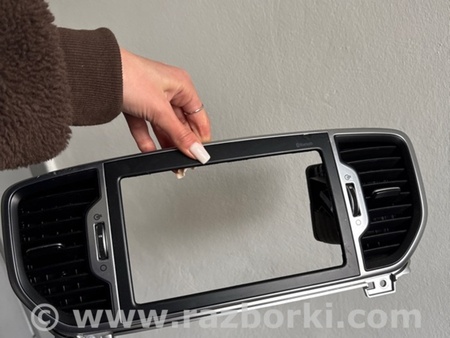 ФОТО Накладка в салоне для KIA Sportage QL (15-21) Київ