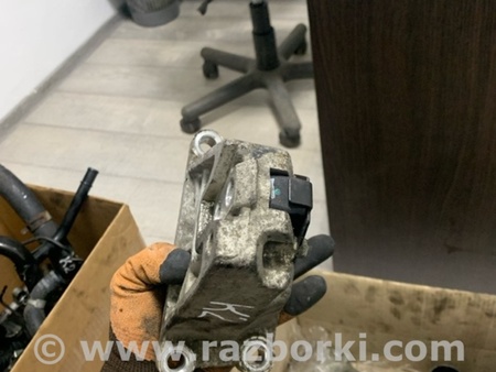 ФОТО Кронштейн для KIA Sportage QL (15-21) Київ