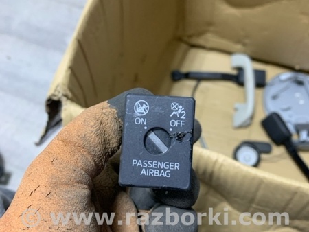 ФОТО Кнопка для Mazda 6 GL рестайл 1,2 (15-26) Київ