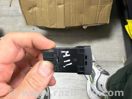 ФОТО Кнопка для Nissan Qashqai/Roque Sport J11 (13-21) Київ