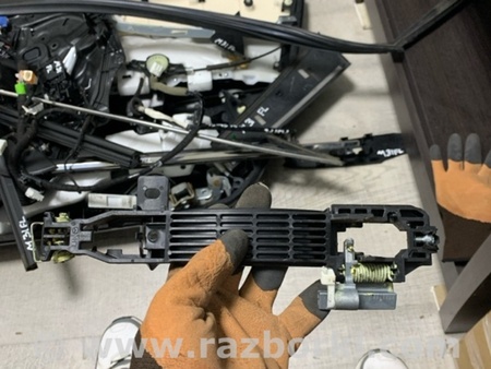 ФОТО Кронштейн ручки дверной передний левый для Mazda 6 GL рестайл 1,2 (15-26) Київ