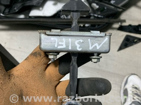 ФОТО Ограничитель двери передний левый для Mazda 6 GL рестайл 1,2 (15-26) Київ