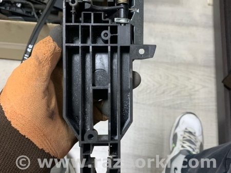 ФОТО Кронштейн ручки дверной задний левый для Nissan Qashqai/Roque Sport J11 (13-21) Київ