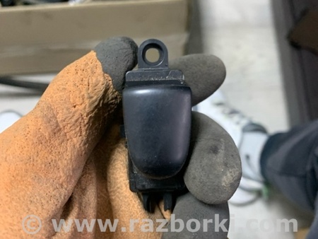 ФОТО Кнопка задняя левая для Nissan Qashqai/Roque Sport J11 (13-21) Київ