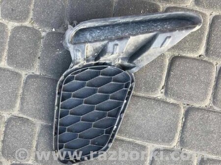 ФОТО Накладка противотуманной фары для Mazda 3 BL (2009-2013) (II) Киев