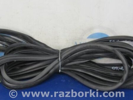 ФОТО Уплотнитель двери для Mazda 3 BM/BN (2013-2019) (III) Киев