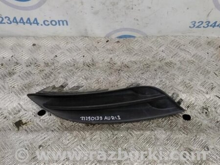 ФОТО Накладка противотуманной фары для Toyota Auris E150 (10.2006-11.2012) Киев