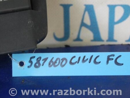 ФОТО Зарядное гнездо (розетка) для Honda Civic 10 FK,FC (01.2017 - ...) Киев