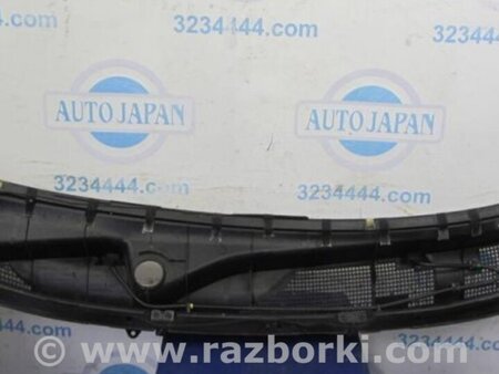 ФОТО Пластик под лобовое стекло (Жабо) для Nissan Juke (10-19) Киев