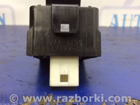 ФОТО Кнопка стеклоподьемника для Toyota Prius 30 (09-17) Киев