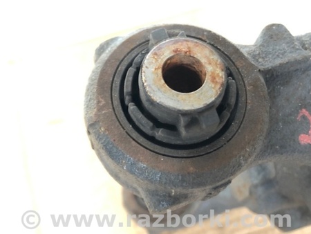 ФОТО Цапфа для Mazda 3 BM/BN (2013-2019) (III) Киев
