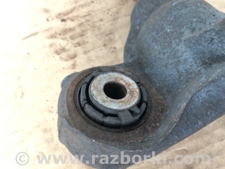 ФОТО Цапфа для Mazda 3 BM/BN (2013-2019) (III) Киев