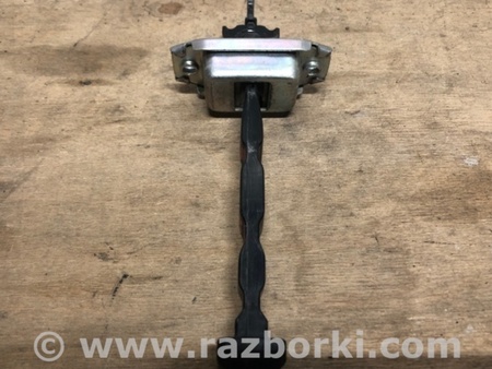 ФОТО Ограничитель двери для Mazda 3 BM/BN (2013-2019) (III) Киев