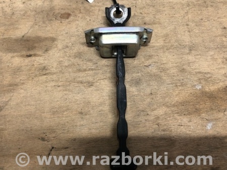 ФОТО Ограничитель двери для Mazda 3 BM/BN (2013-2019) (III) Киев