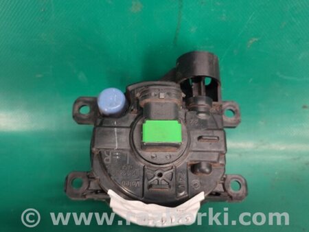 ФОТО Противотуманная фара для Nissan LEAF (10-17) Киев