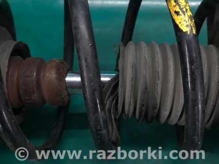 ФОТО Амортизатор для Toyota Prius 30 (09-17) Киев