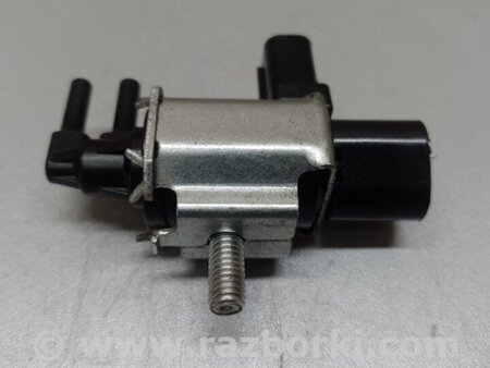 ФОТО Клапан электромагнитный (вакуумный) для Mazda 3 BL (2009-2013) (II) Киев