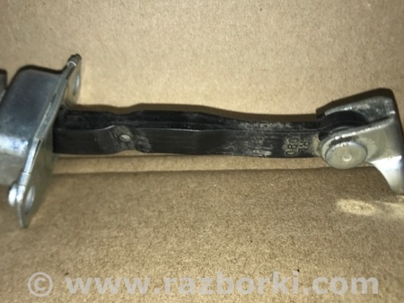 ФОТО Ограничитель двери для Toyota Aqua (2011-2015) Киев