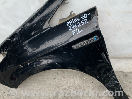 ФОТО Крыло переднее для Toyota Prius 30 (09-17) Киев