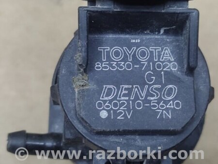 ФОТО Насос бачка стеклоомывателя для Toyota Prius 30 (09-17) Киев