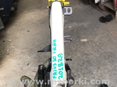 ФОТО Ручка двери для Toyota Prius 30 (09-17) Киев