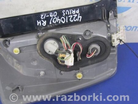 ФОТО Фонарь задний наружный для Toyota Prius 30 (09-17) Киев