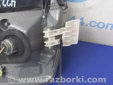ФОТО Фонарь задний наружный для Toyota Prius 30 (09-17) Киев