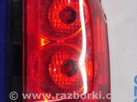 ФОТО Фонарь задний наружный для Nissan Titan (04-16) Киев