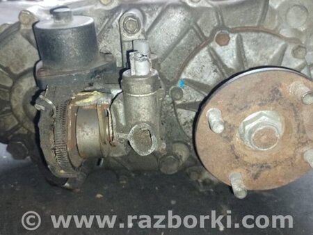 ФОТО Раздатка для Toyota Sequoia (01-07) Киев