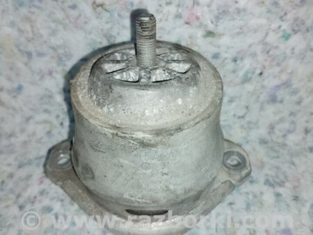 ФОТО Подушка для Volkswagen Touareg  (10-18) Киев