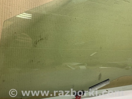 ФОТО Стекло двери для Toyota Yaris (05-11) Киев