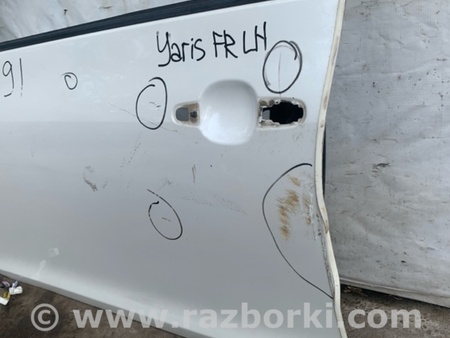 ФОТО Дверь для Toyota Yaris (05-11) Киев