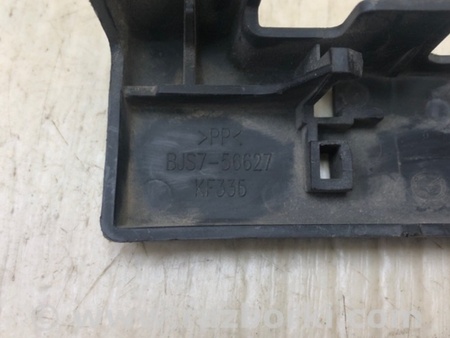 ФОТО Накладка замка капота для Mazda 3 BM/BN (2013-2019) (III) Киев