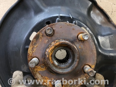 ФОТО Кулак поворотный для Toyota Corolla E120 (08.2000-02.2007) Киев