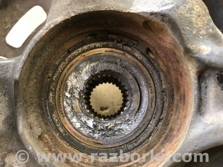 ФОТО Кулак поворотный для Toyota Corolla E120 (08.2000-02.2007) Киев