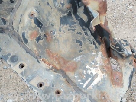 ФОТО Четверть кузова передняя для Toyota Corolla E120 (08.2000-02.2007) Киев