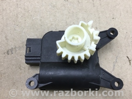 ФОТО Моторчик заслонки печки для Volkswagen Jetta USA (10-17) Киев