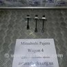 ФОТО Обмежувач дверей передній правий для Mitsubishi Pajero Wagon Киев