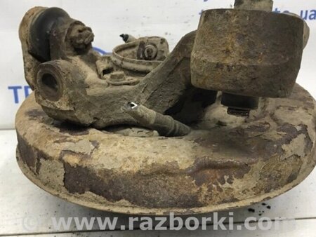 ФОТО Цапфа задня права зі маточкою для Mitsubishi Pajero Wagon Киев