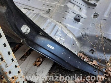ФОТО Чверть автомобіля задня права для Toyota Land Cruiser Prado 120 Киев