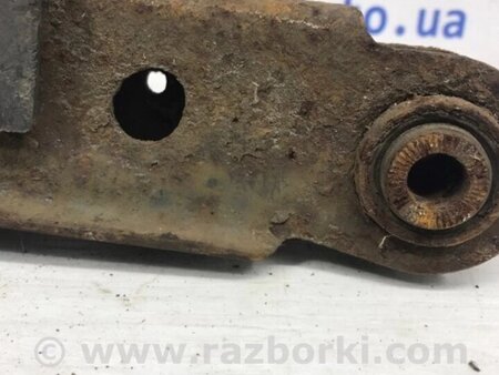 ФОТО Важель задній поперечний для Toyota RAV-4 (05-12) Киев