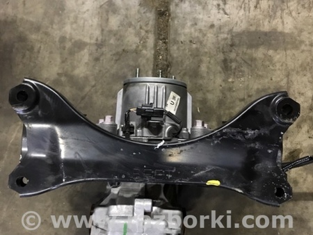 ФОТО Кронштейн редуктора для Mazda 3 IV BP (2019-) Київ