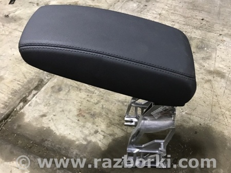 ФОТО Подлокотник для Audi (Ауди) Q3 II F3 (18-25) Київ
