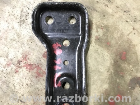 ФОТО Кронштейн кузова для Audi (Ауди) Q3 II F3 (18-25) Київ