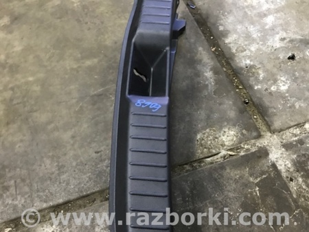 ФОТО Накладка на порог багажника для Mazda 3 IV BP (2019-) Київ